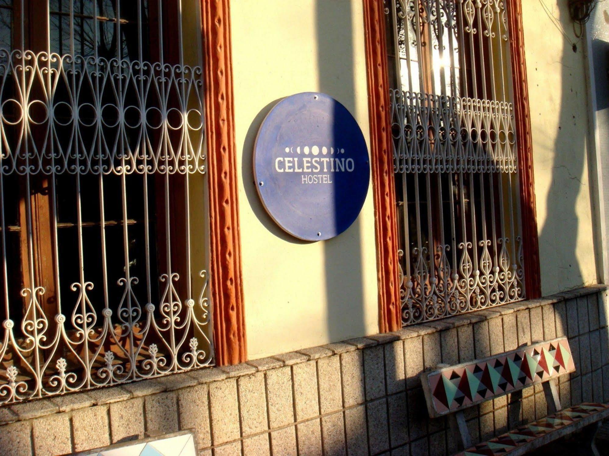 Celestino Hostel B&B Colonia del Sacramento Exterior photo